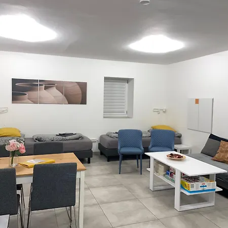 Doma Na Lipně Apartmán